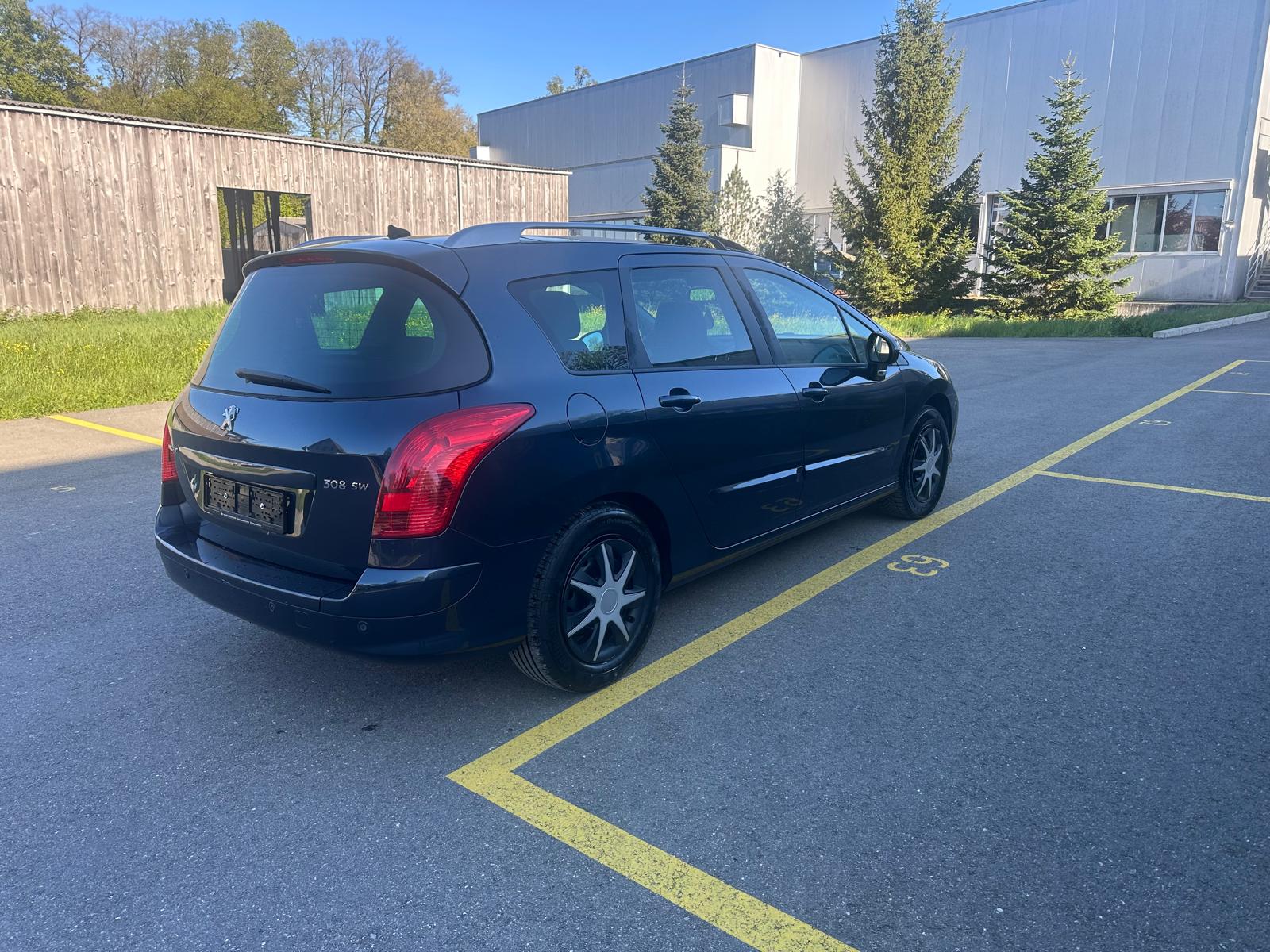 PEUGEOT 308 SW 1.6 16V VTI Active-image-2