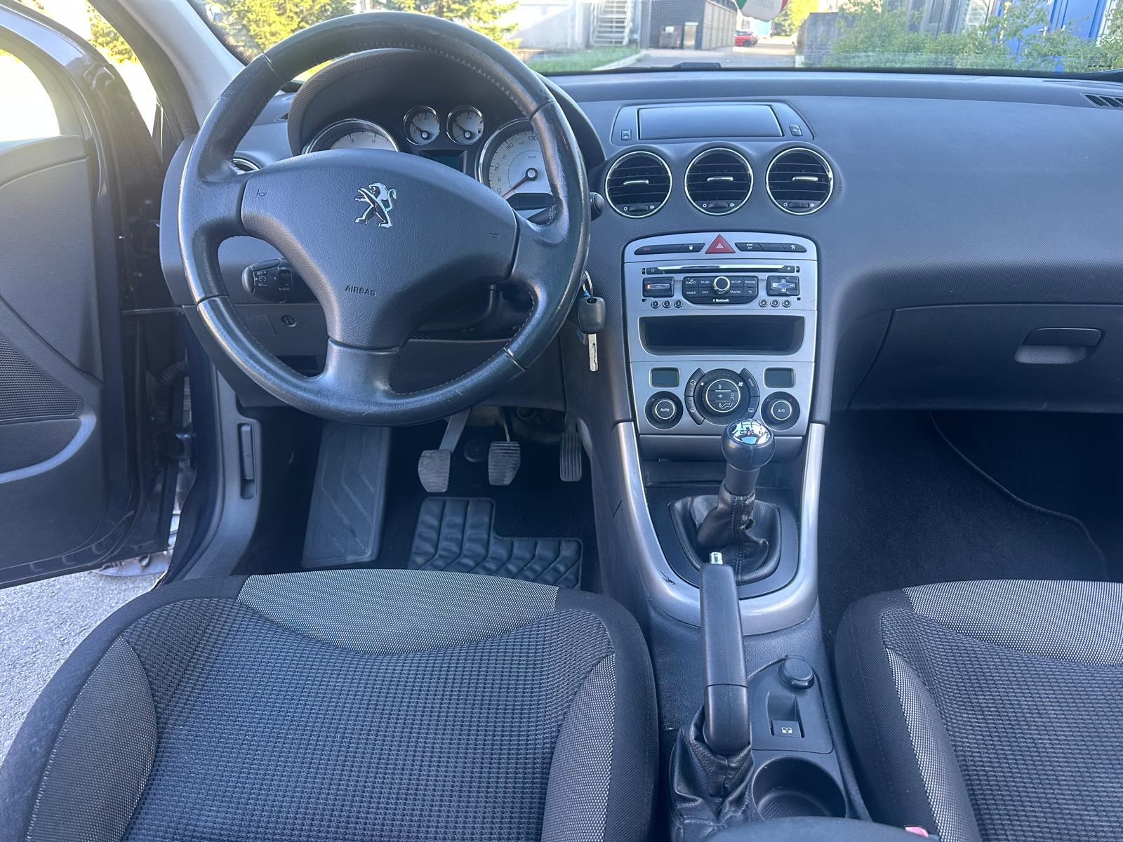PEUGEOT 308 SW 1.6 16V VTI Active-image-7