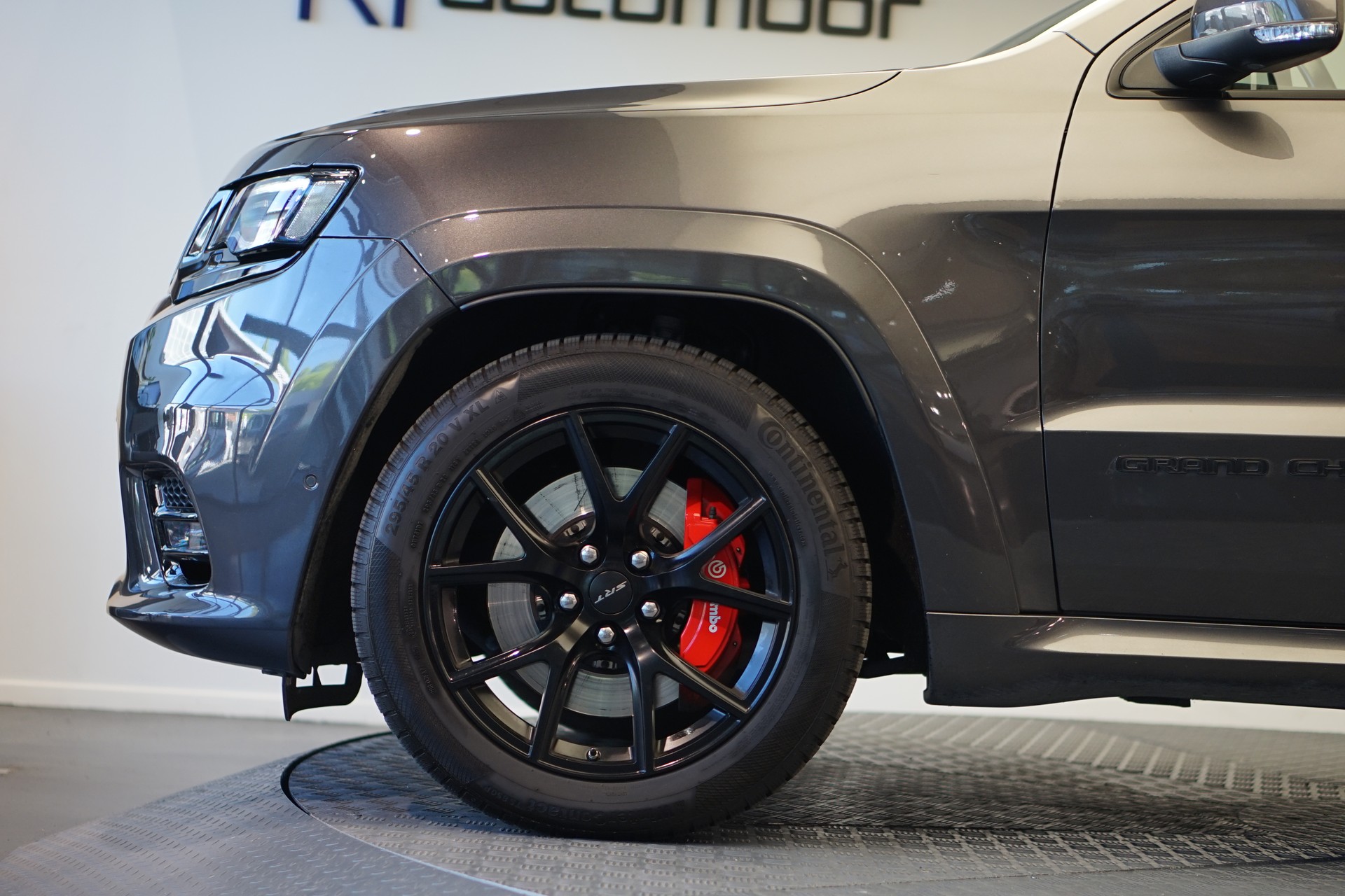 JEEP Grand Cherokee 6.4 V8 HEMI SRT8 Automatic-image-10