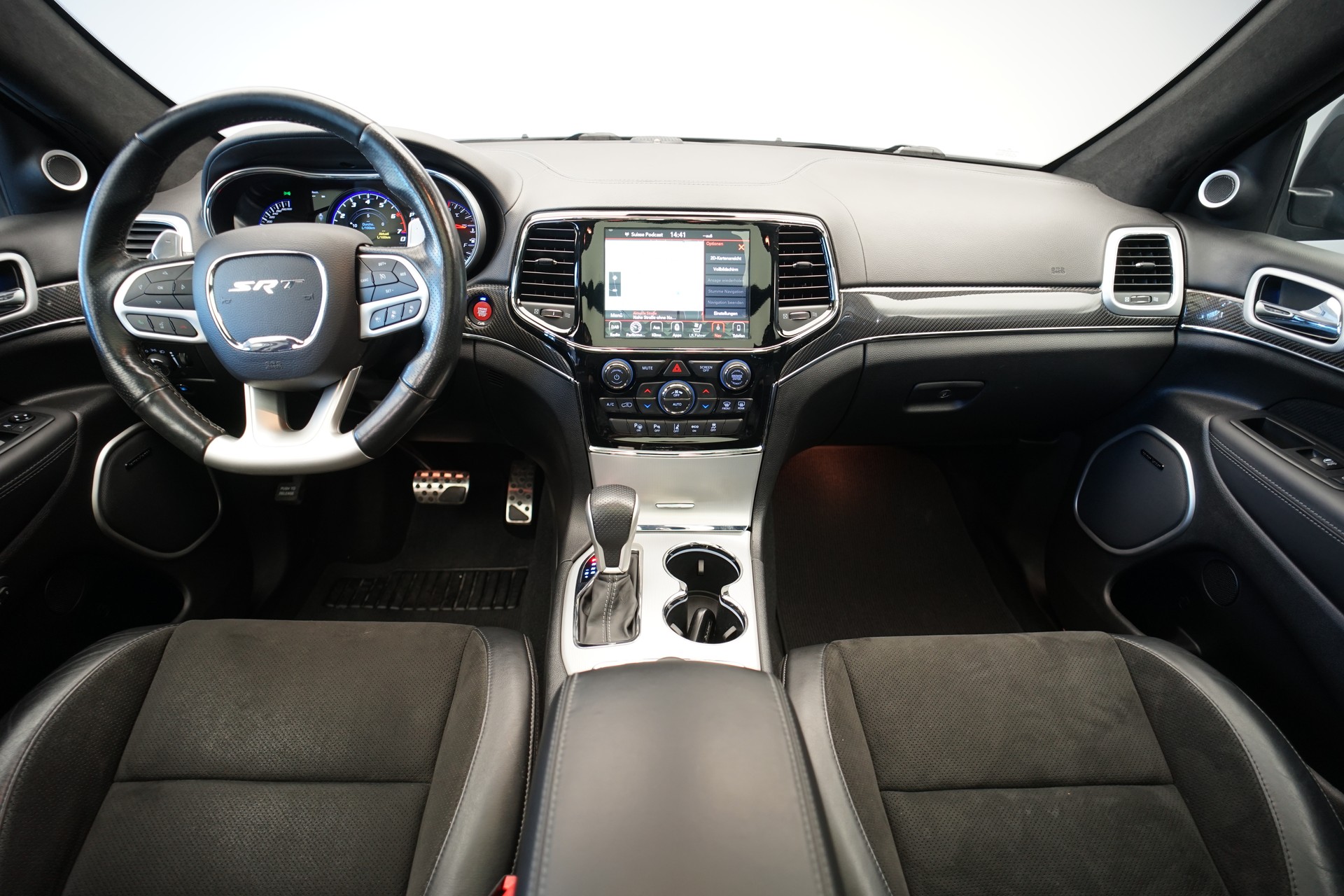 JEEP Grand Cherokee 6.4 V8 HEMI SRT8 Automatic-image-11