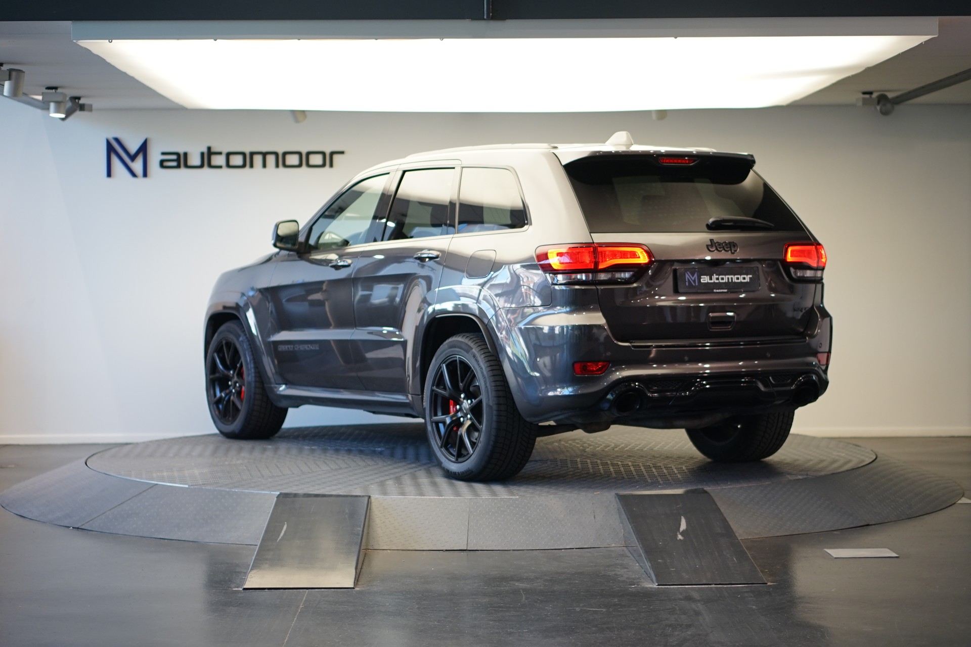 JEEP Grand Cherokee 6.4 V8 HEMI SRT8 Automatic-image-6