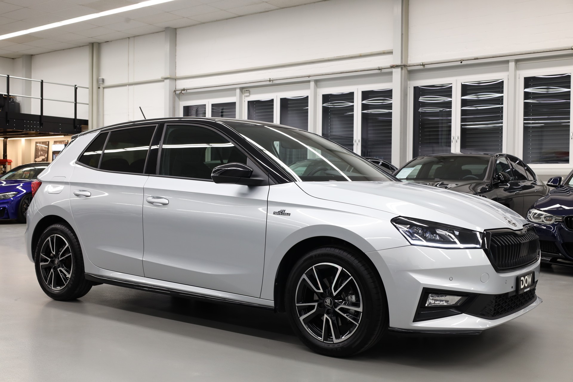SKODA Fabia 1.0 TSI Monte Carlo DSG-showroom-element-1