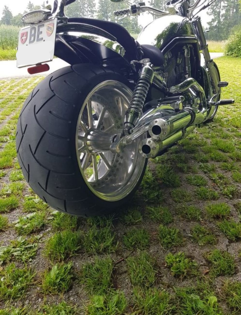 HARLEY-DAVIDSON VRSCA V-Rod 1200-image-4