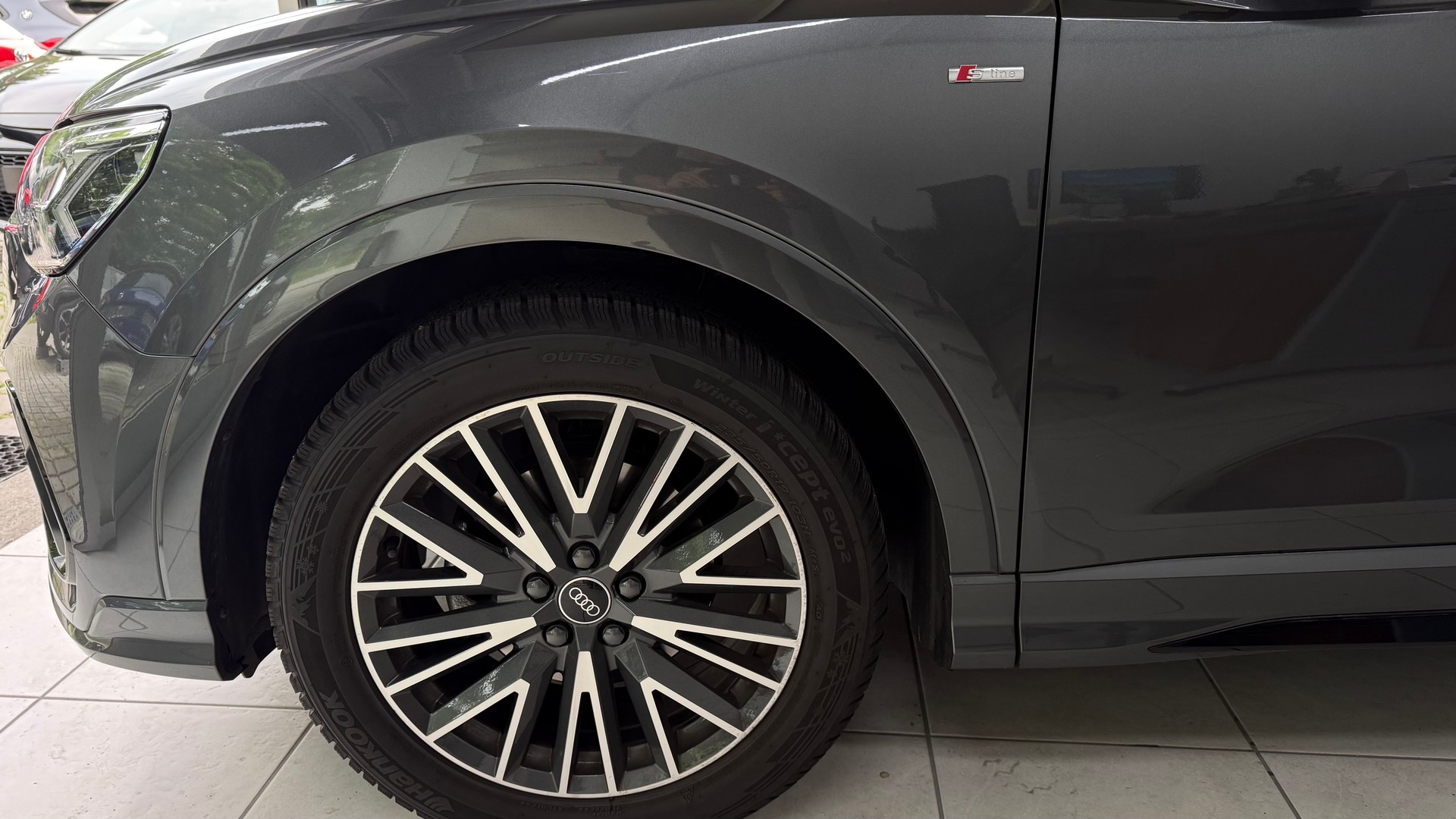 AUDI Q3 35 TFSI S line Attraction S-tronic-image-22