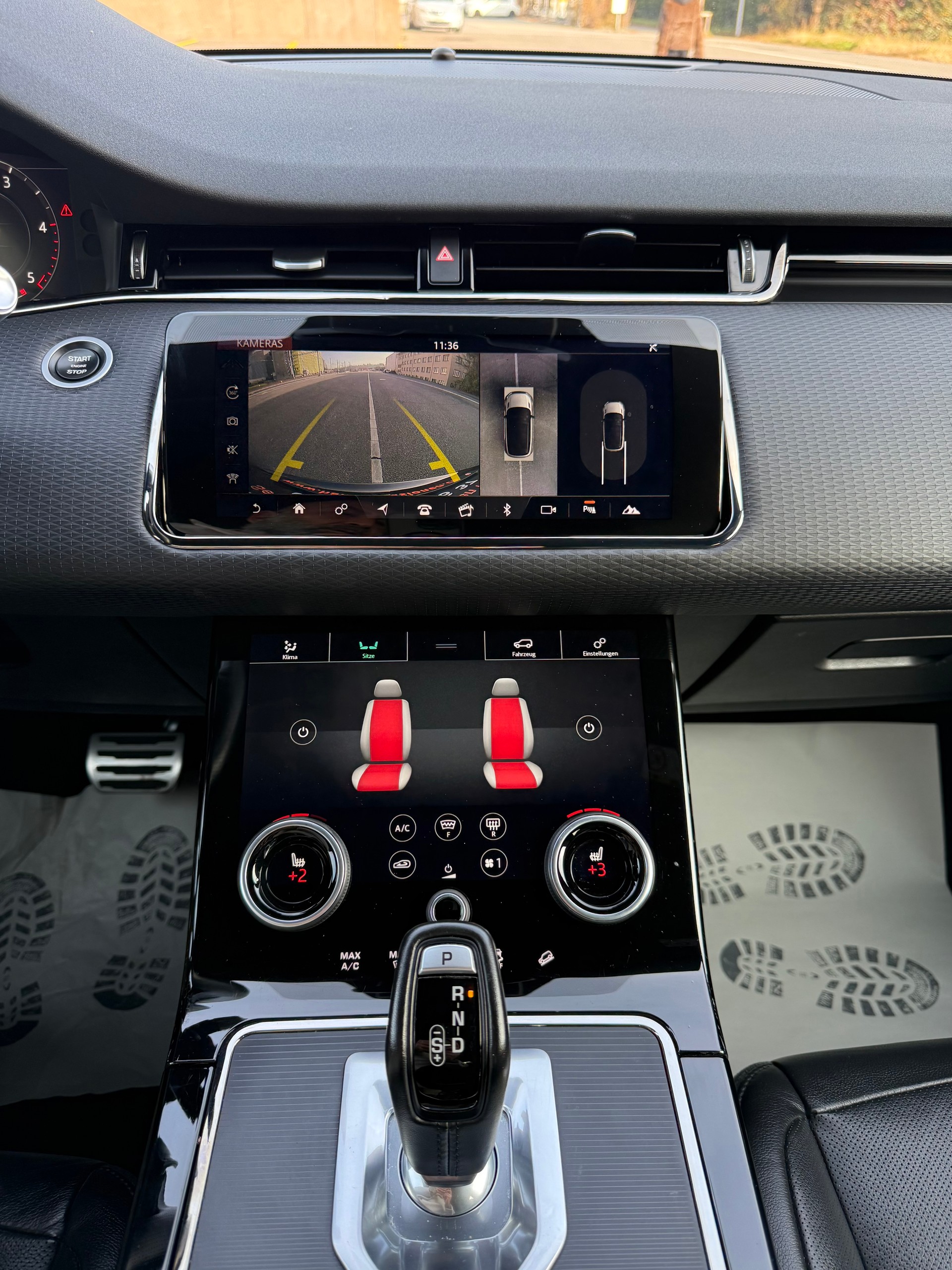 LAND ROVER Range Rover Evoque R-Dynamic D 180 S AT9-image-7