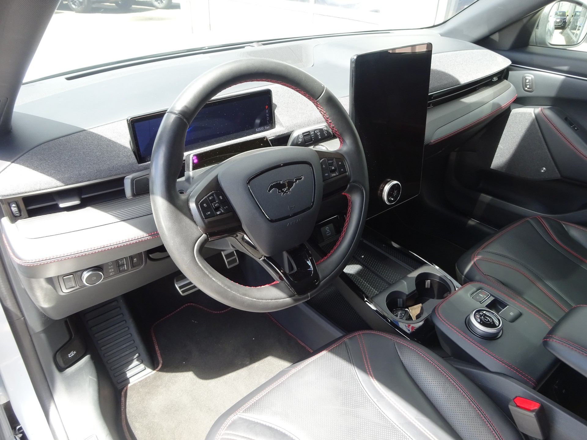 FORD Mustang MACH-E AWD 75 kWh-image-7