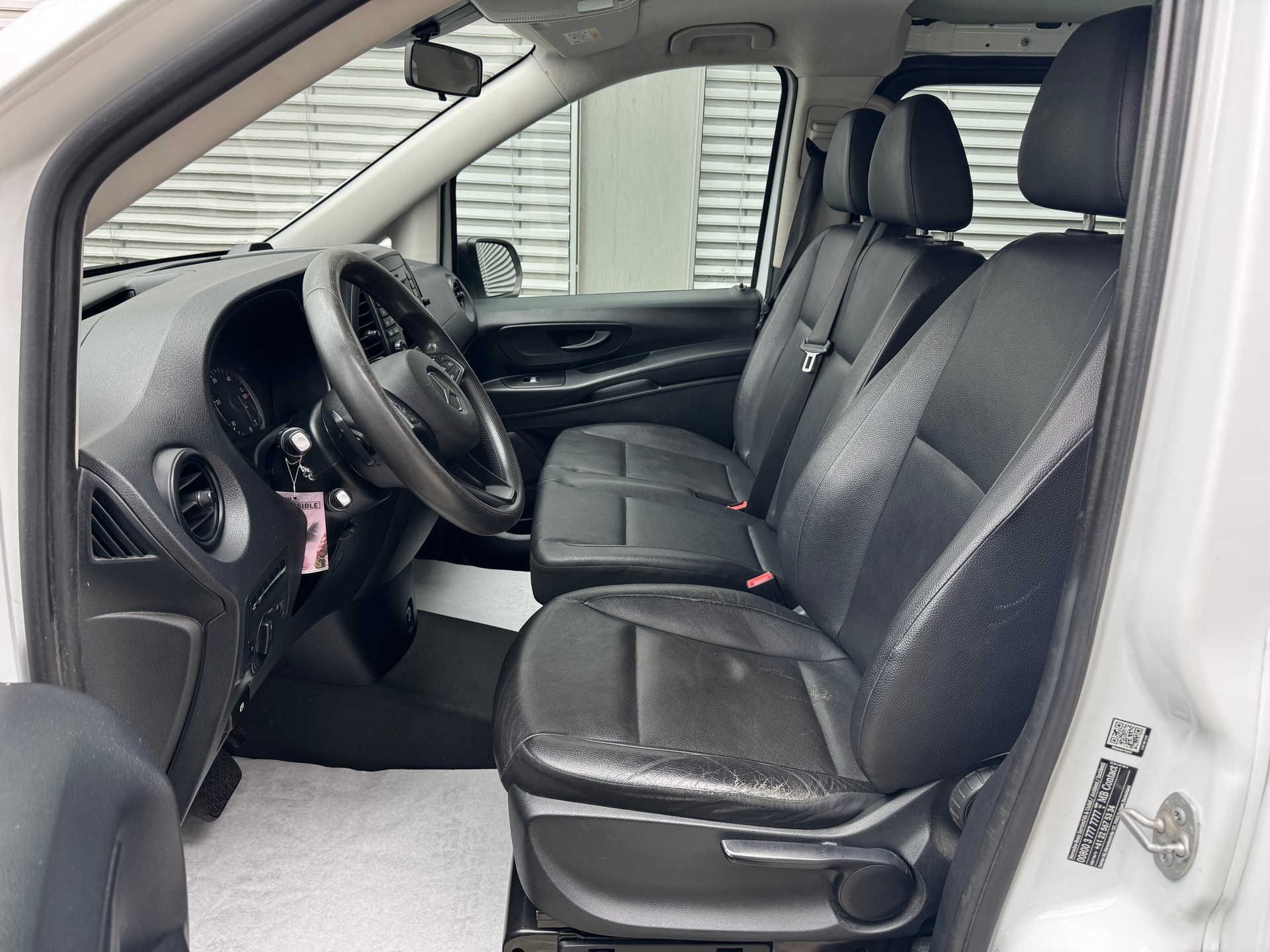 MERCEDES-BENZ Vito 119 BlueTEC Tourer Base L 4Matic 7G-Tronic-image-5