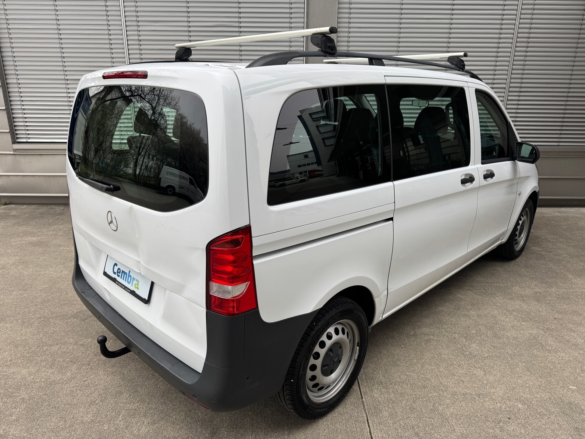 MERCEDES-BENZ Vito 119 BlueTEC Tourer Base L 4Matic 7G-Tronic-image-13
