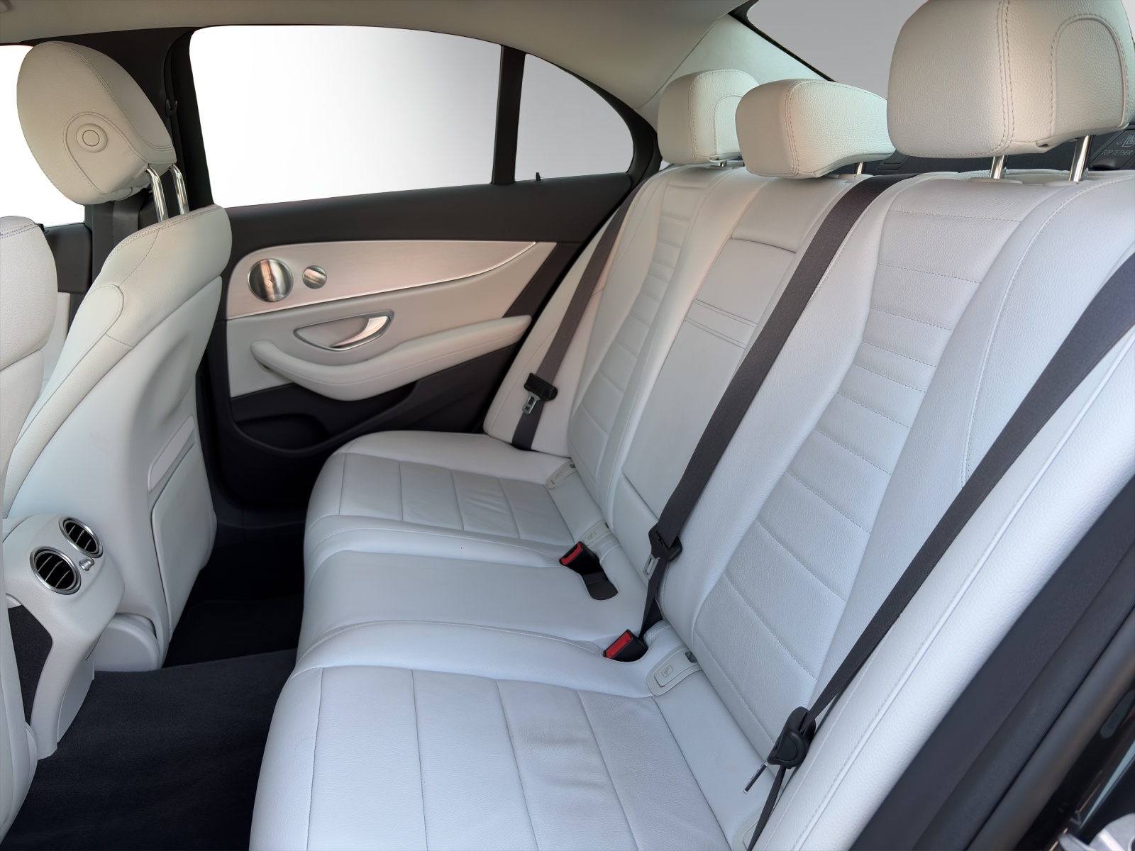 Image MERCEDES-BENZ E-300 E 300 de 4M AMG Line