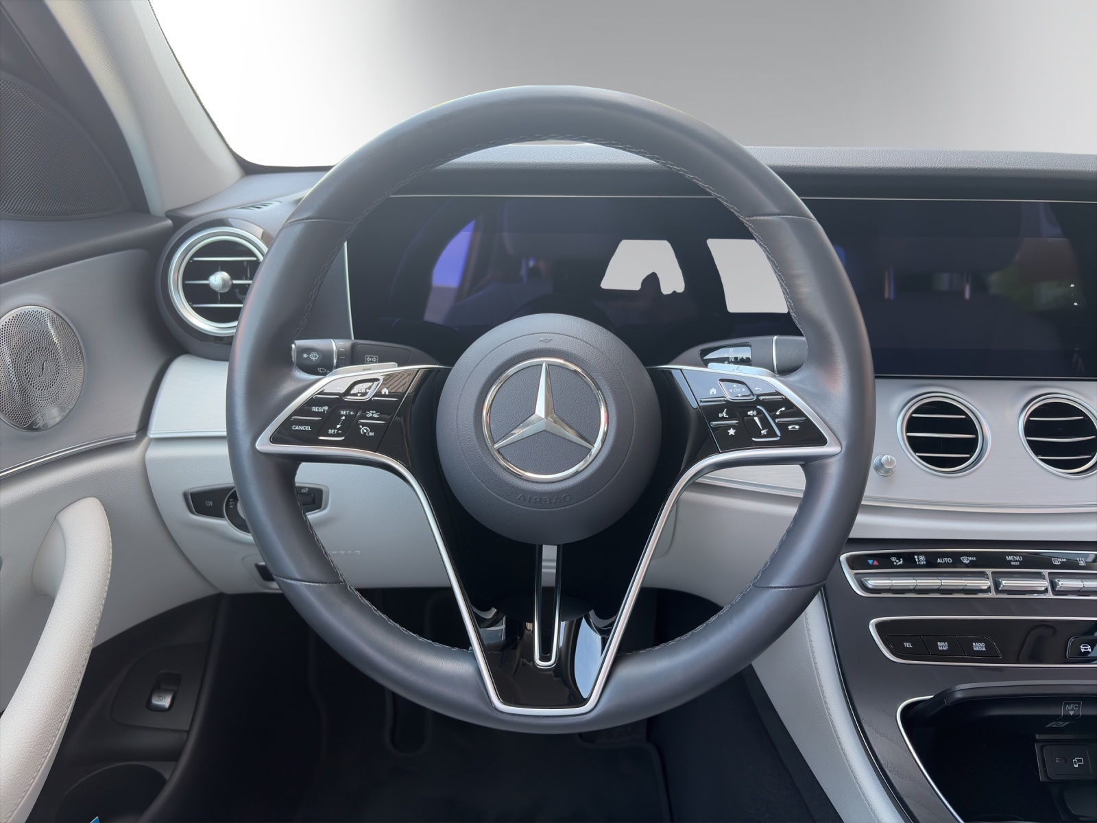 Image MERCEDES-BENZ E-300 E 300 de 4M AMG Line