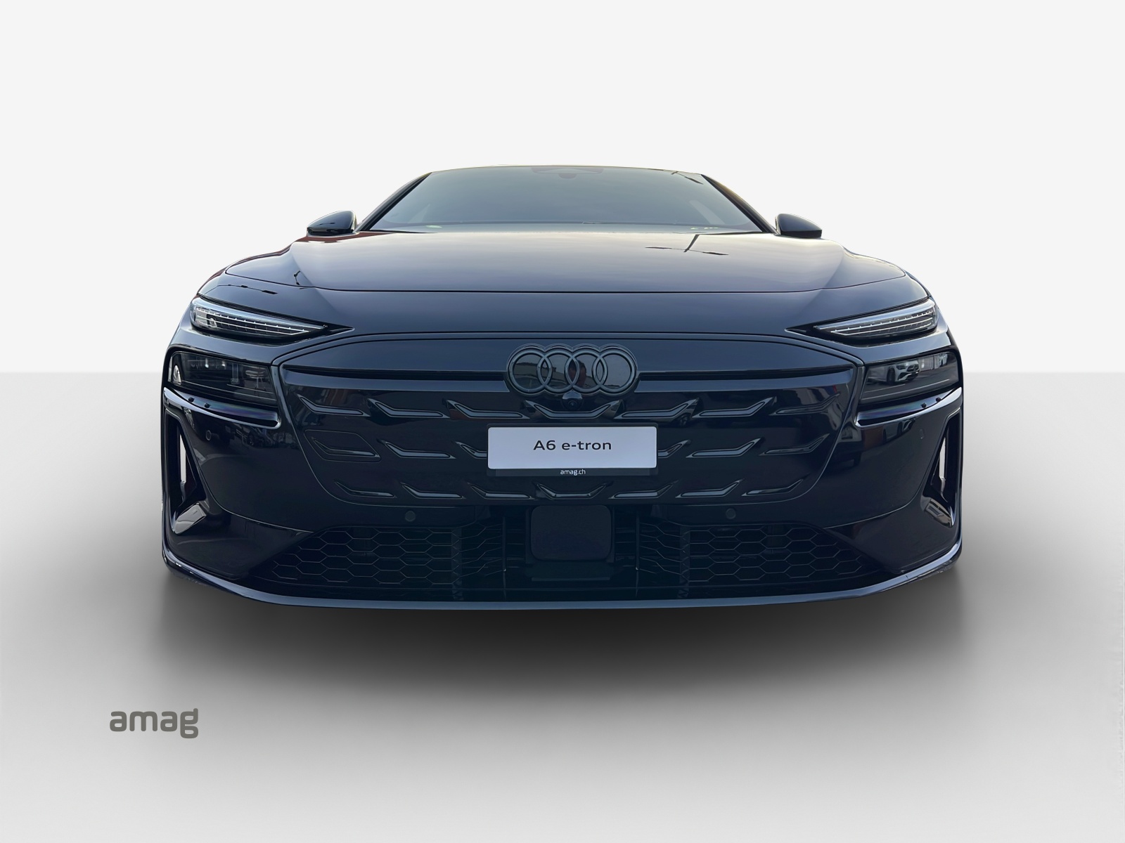 AUDI A6 Avant e-tron quattro-image-6
