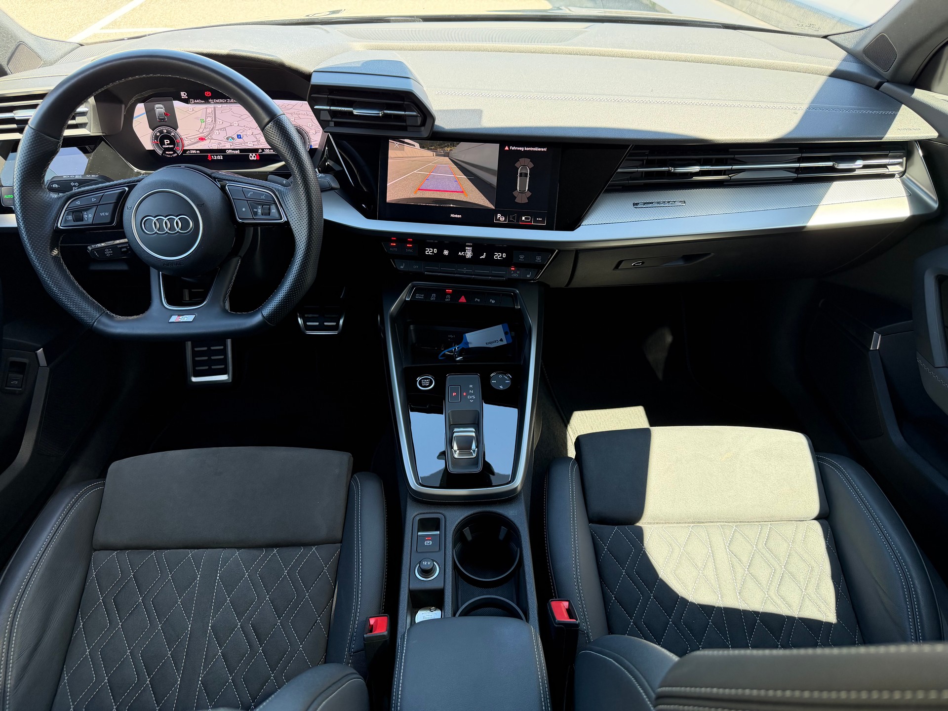 AUDI A3 Sportback 40 TDI S line S-tronic quattro-image-18