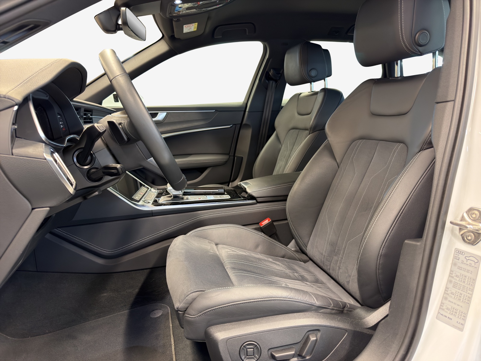 AUDI A6 Avant 55 TFSI advanced quattro S-tronic-image-7