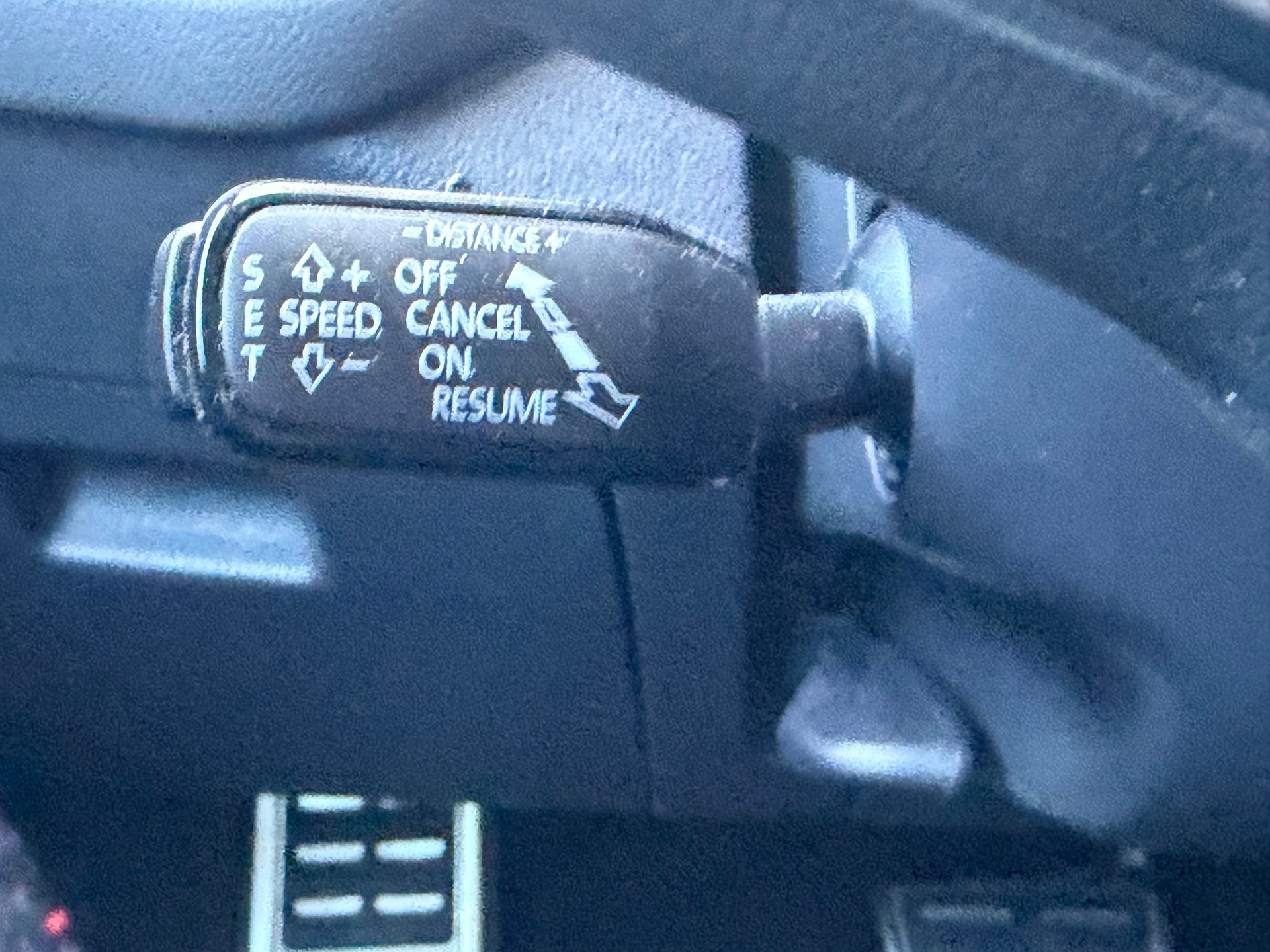 SKODA Octavia Combi 2.0 TSI DSG RS-image-16
