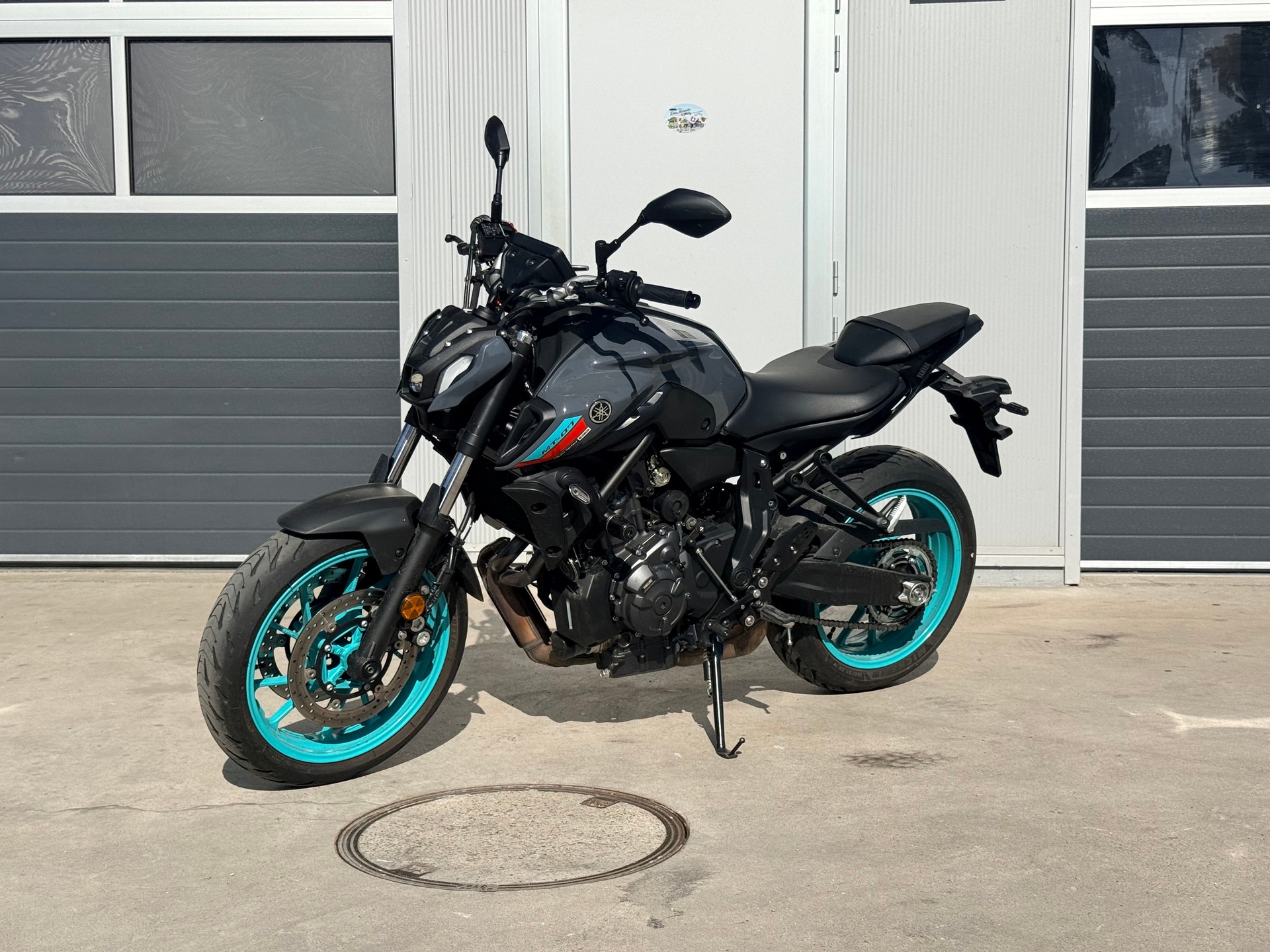 YAMAHA MT-07-image-1