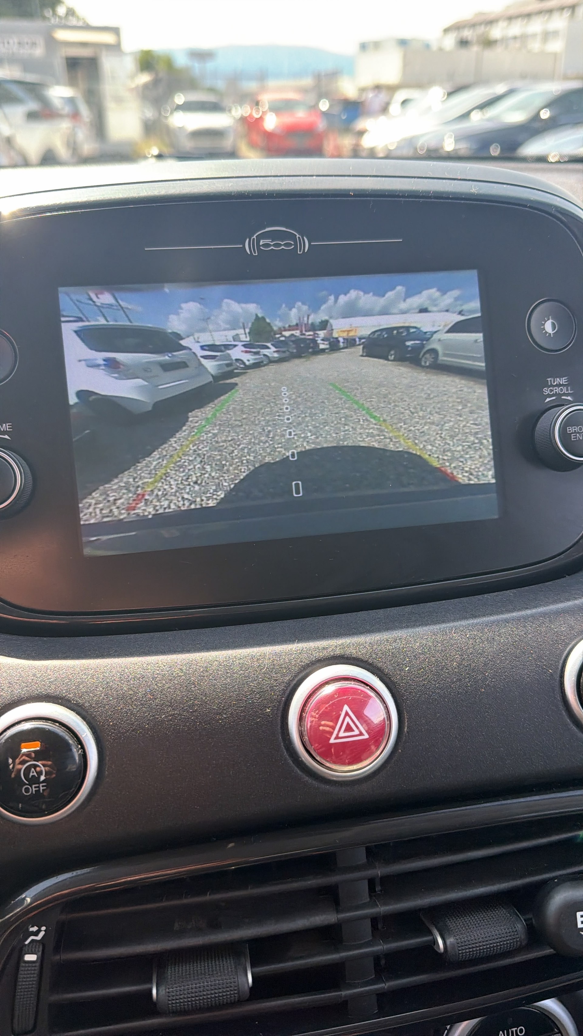 FIAT 500X 1.4T Lounge DCT-image-12