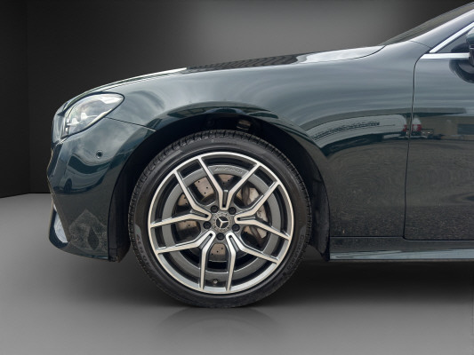 MERCEDES-BENZ E 450 Cab. 4M AMG Line-image-4