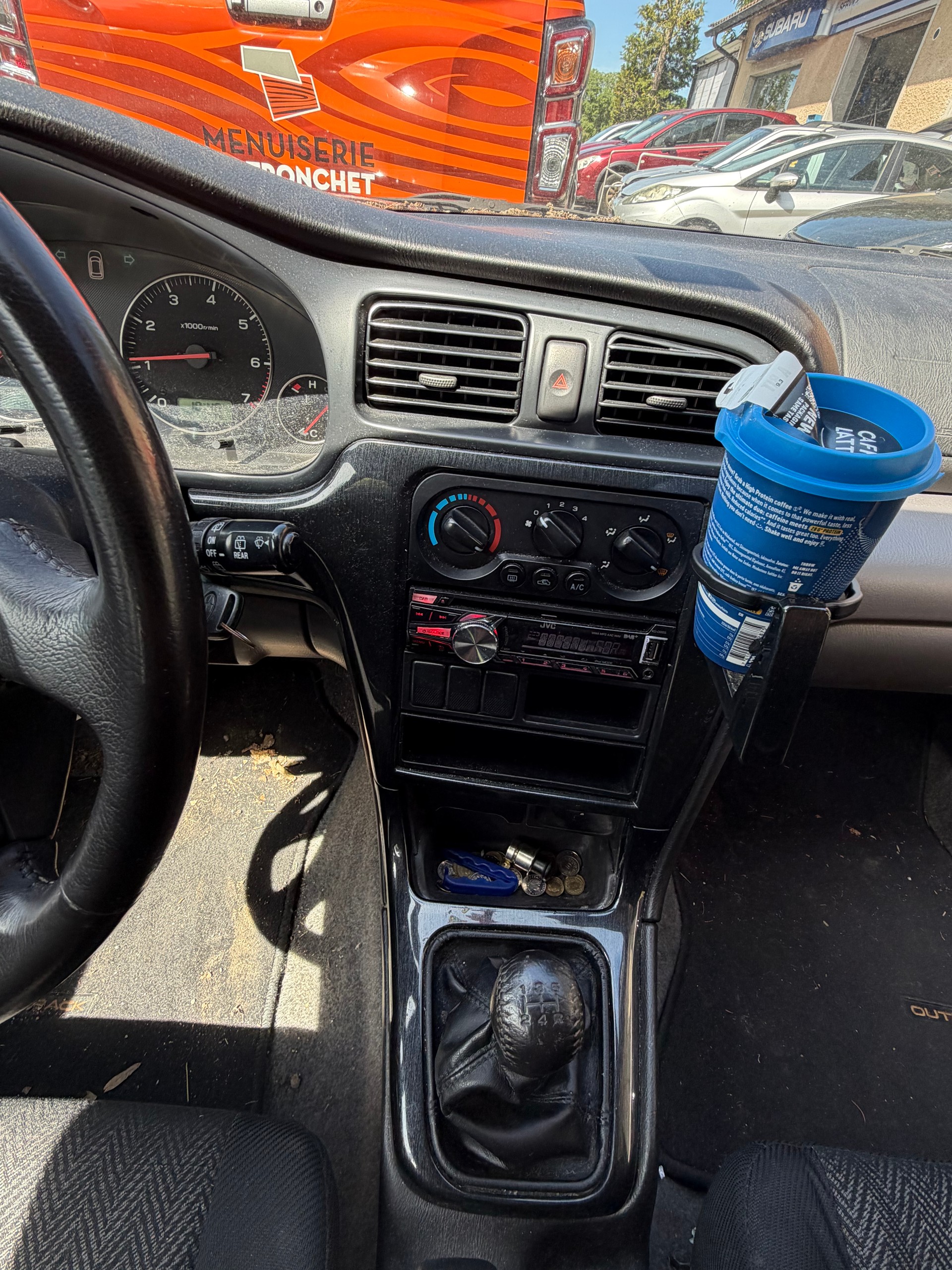 SUBARU Legacy 2.0 Swiss (Cool)-image-5