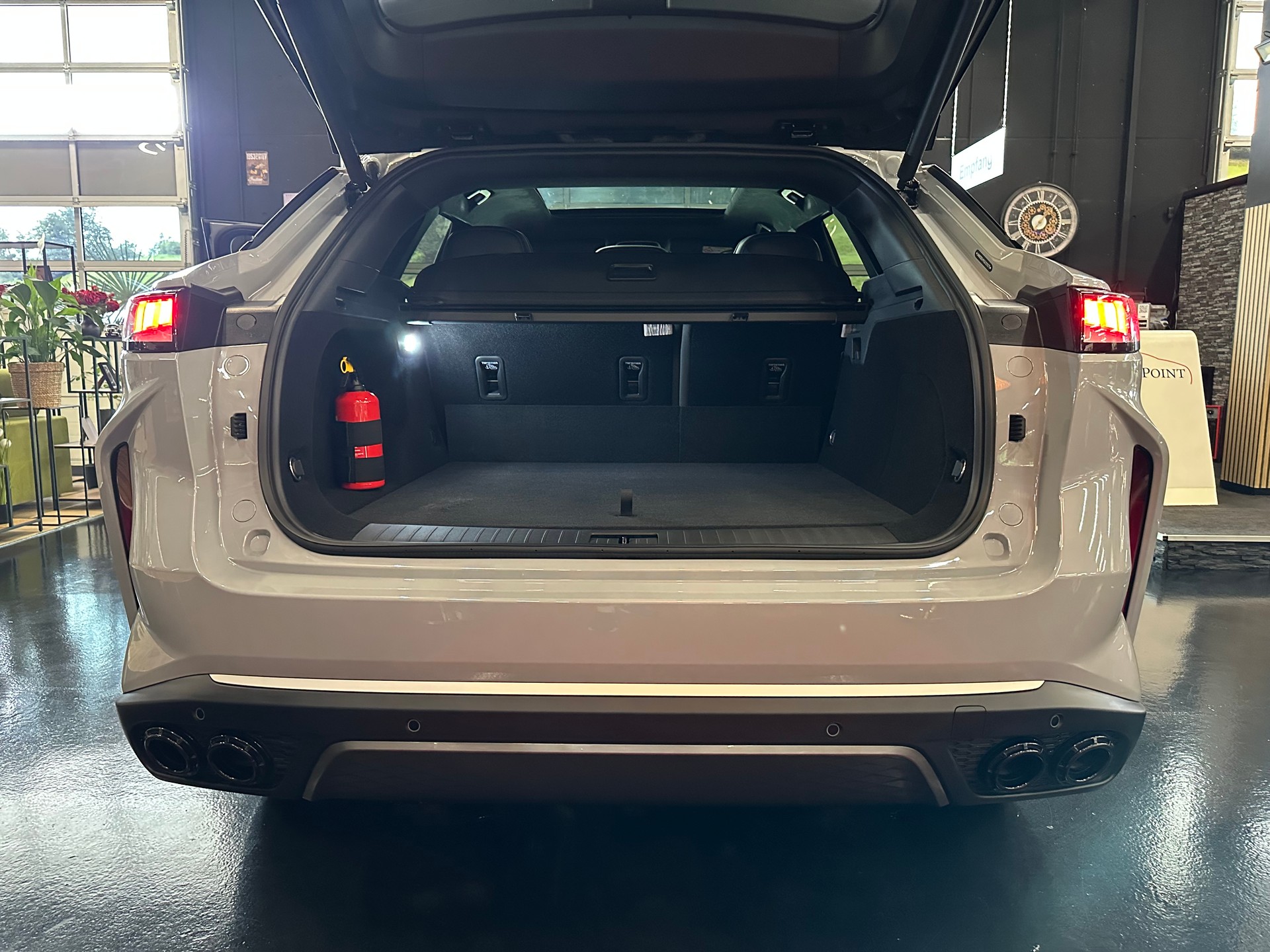 OMODA 9 PHEV SHS Exclusive AWD-image-29