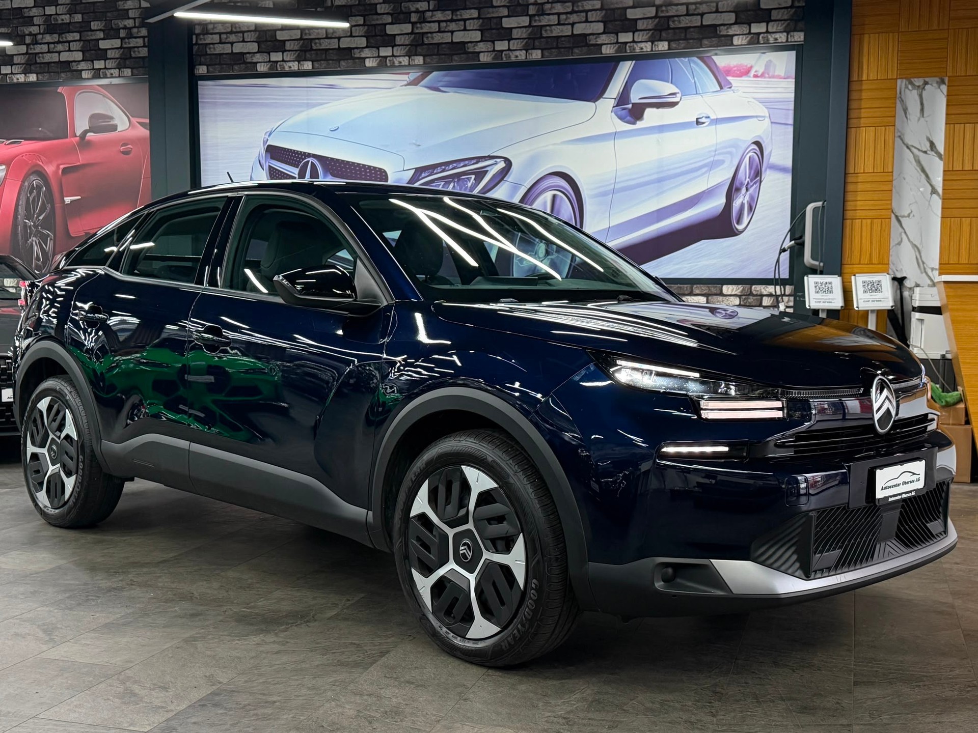 CITROEN C4 1.2 130 Plus EAT8-showroom-element-3