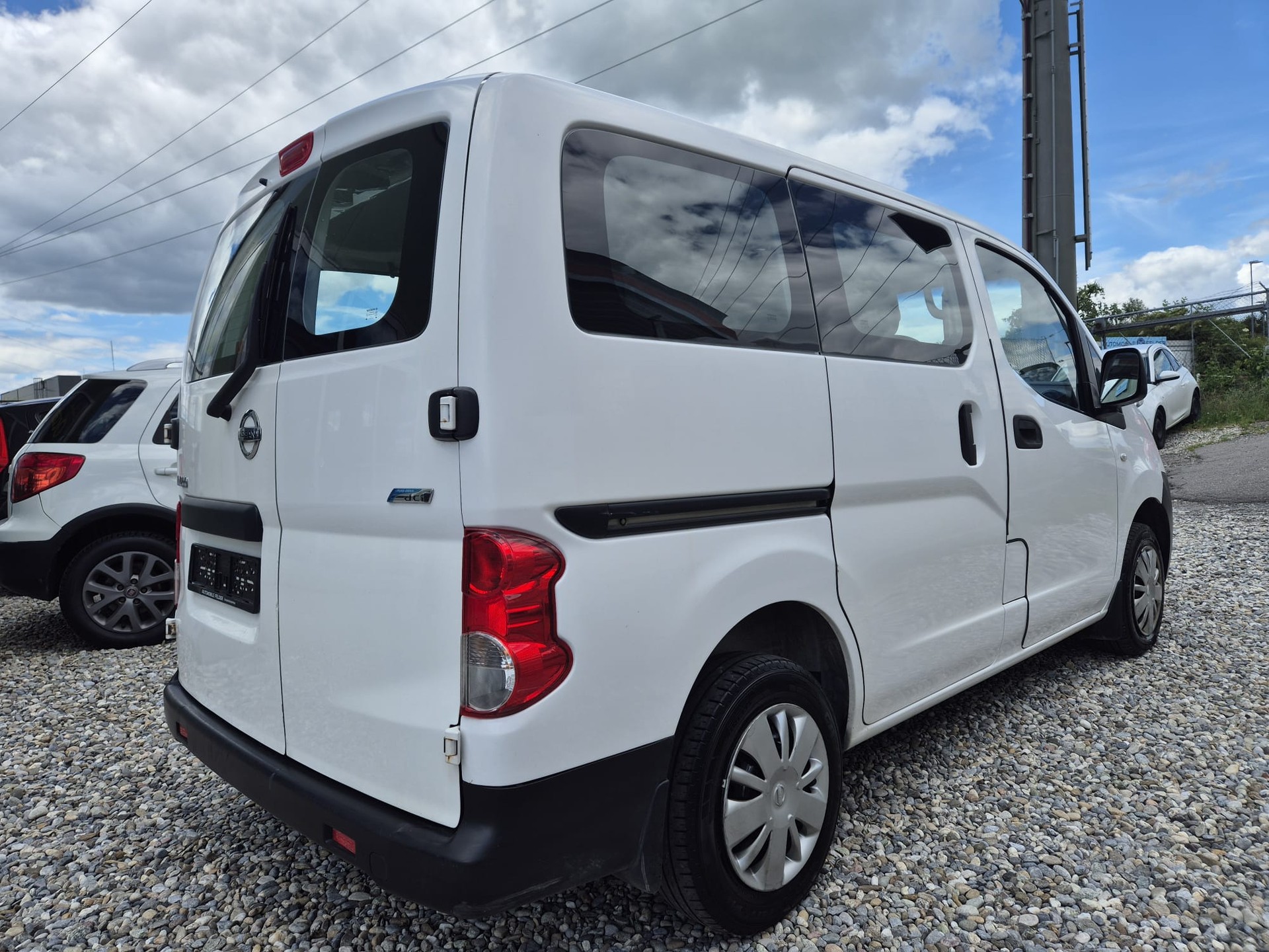 NISSAN NV200 1.5 dCi 90 Premium-image-4