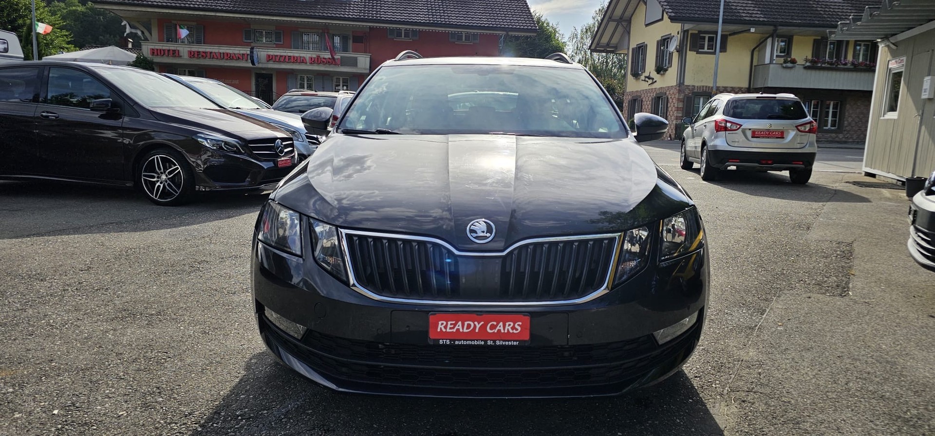 SKODA Octavia Combi 1.8 TSI L&K 4x4 DSG-image-0
