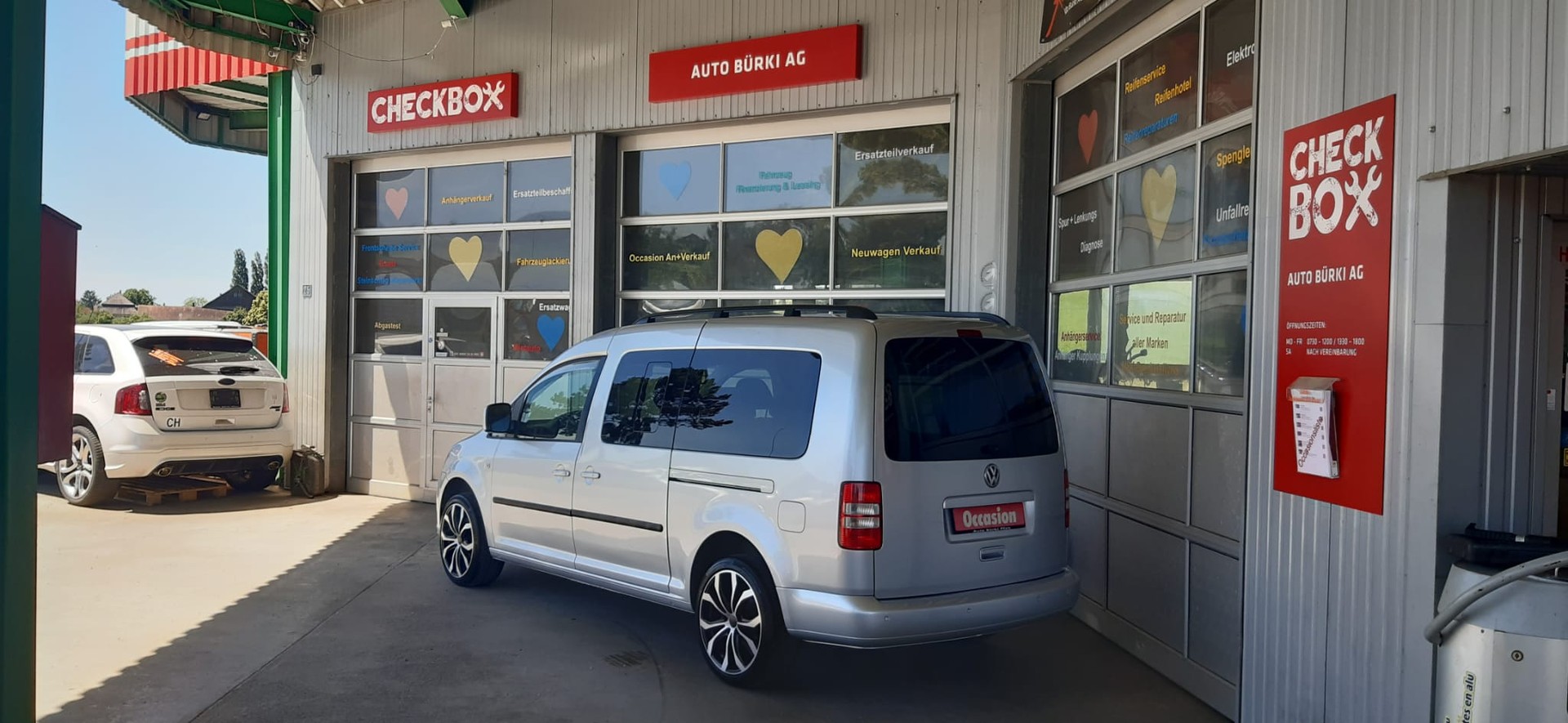 VW Caddy Maxi 1.6 TDI CR Blue Motion Trendline-image-8
