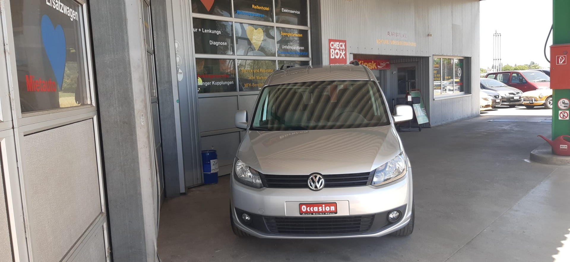 VW Caddy Maxi 1.6 TDI CR Blue Motion Trendline-image-3
