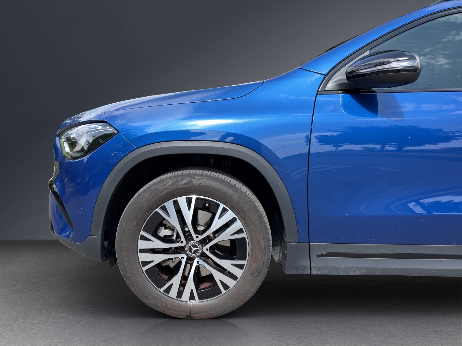 MERCEDES-BENZ GLA 250 e EQ Star 8G-DCT-image-9
