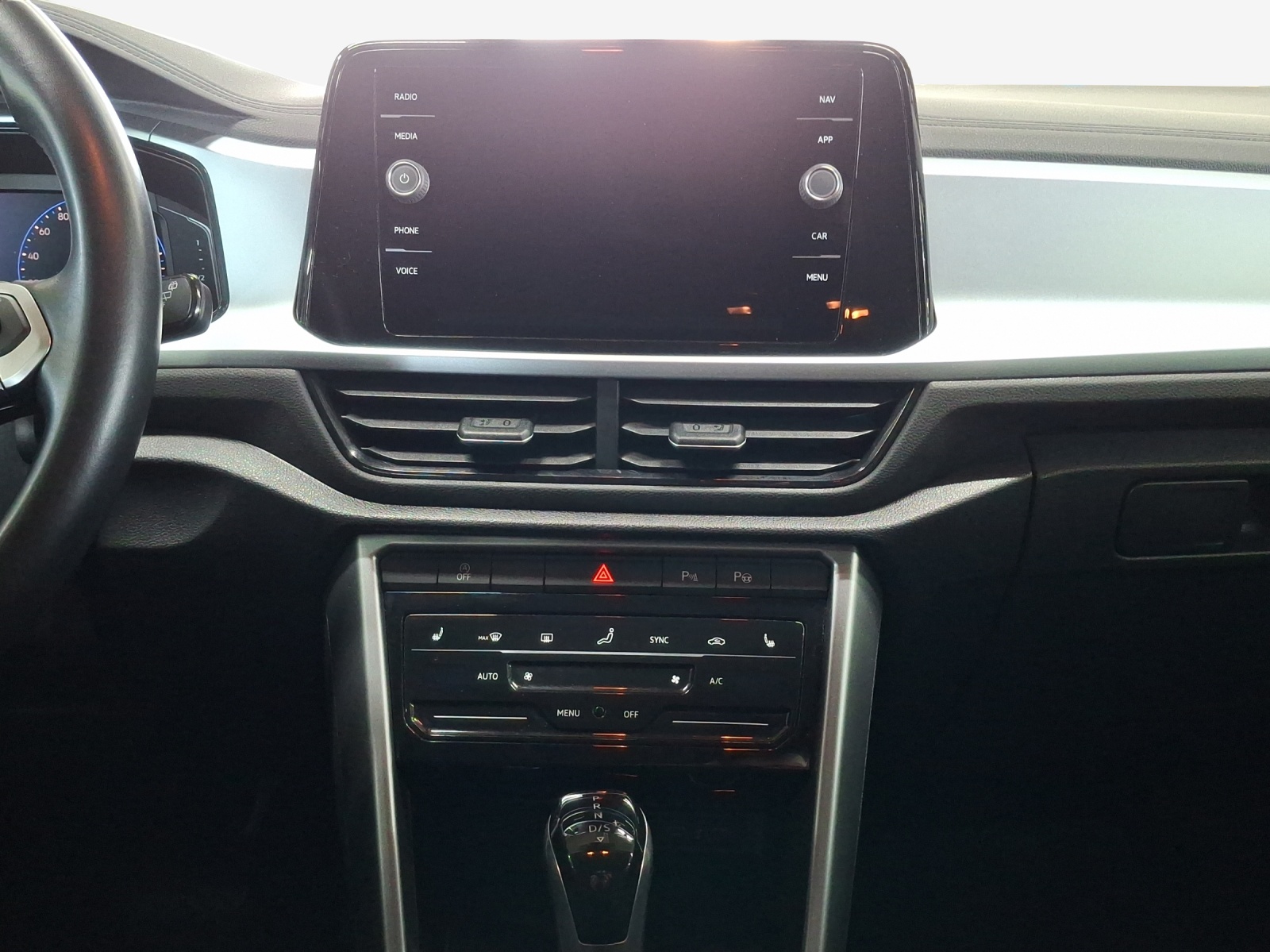 VW T-Roc 1.5 TSI EVO Life DSG-image-10
