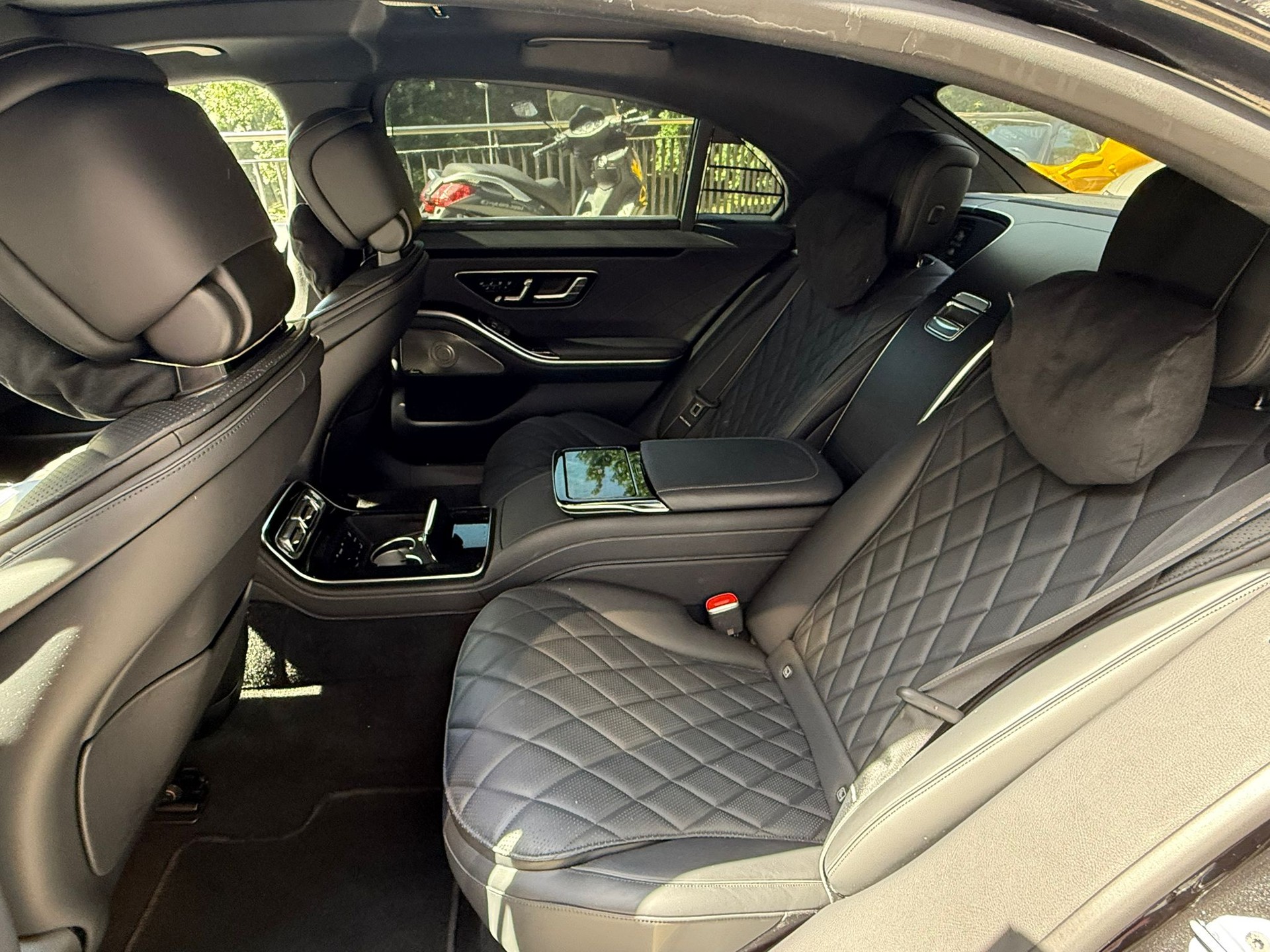 MERCEDES-BENZ S 500 L 4Matic Business Class 9G-Tronic-image-6
