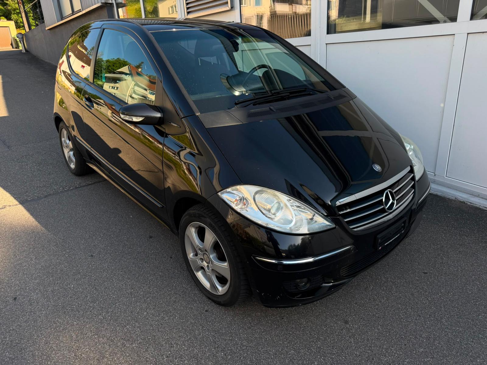 MERCEDES-BENZ A 200 CDI Avantgarde Autotronic-image-0