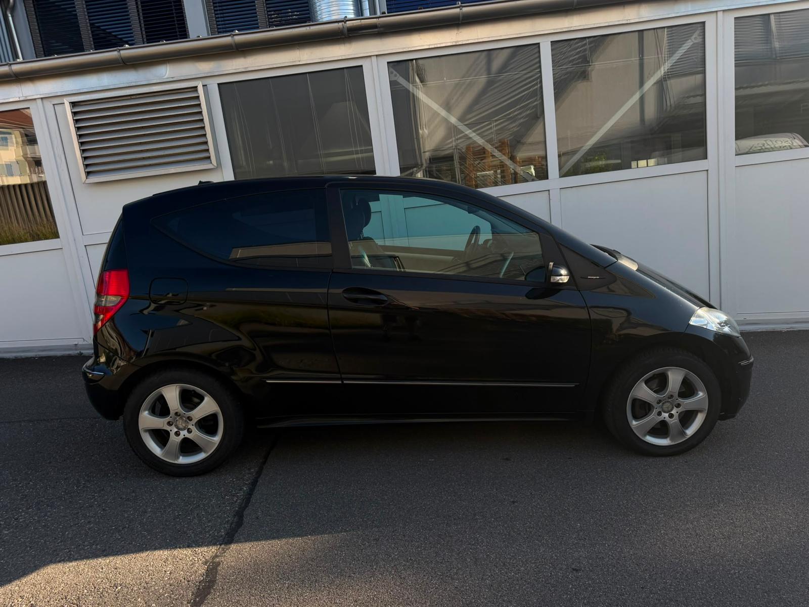 MERCEDES-BENZ A 200 CDI Avantgarde Autotronic-image-3