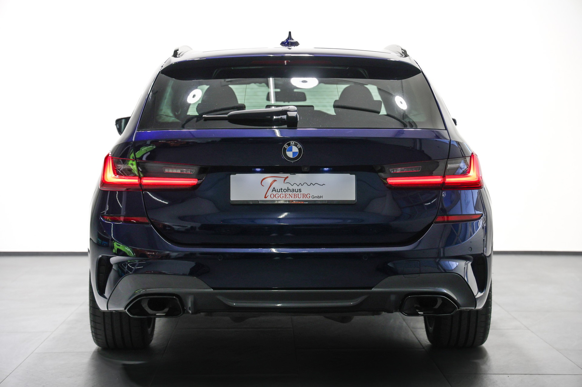 BMW M340i xDriveTouring Steptronic M Sport-image-7