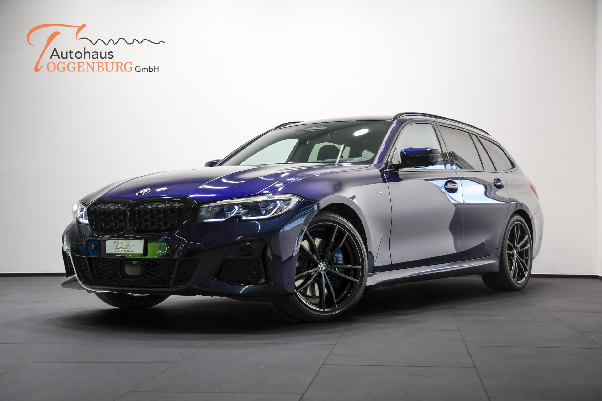 BMW M340i xDriveTouring Steptronic M Sport-image-1