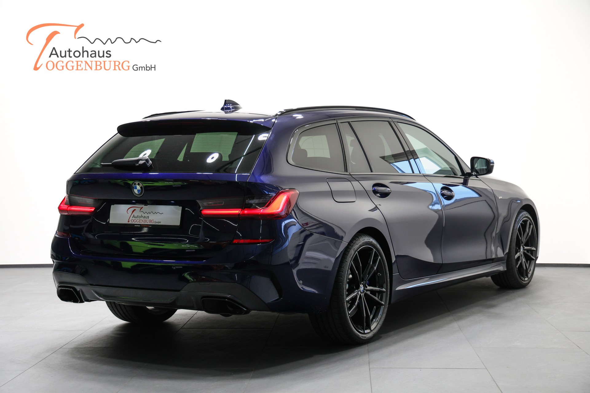 BMW M340i xDriveTouring Steptronic M Sport-image-6