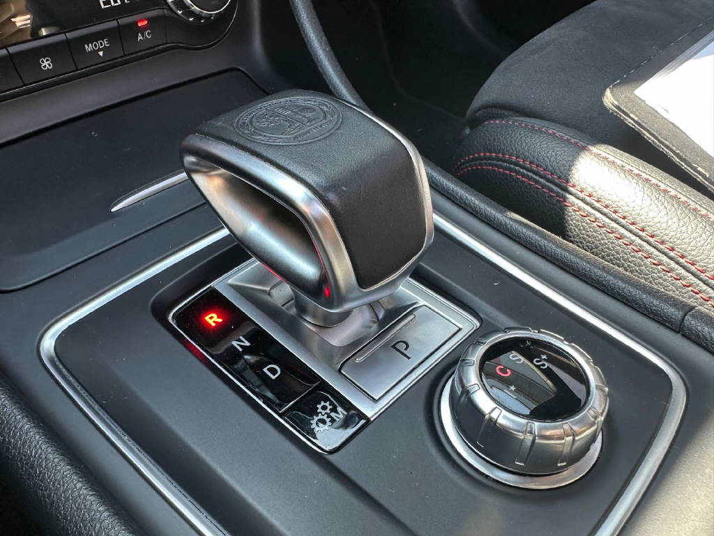 MERCEDES-BENZ CLA 45 AMG 4m Shooting Brake - CH-image-10