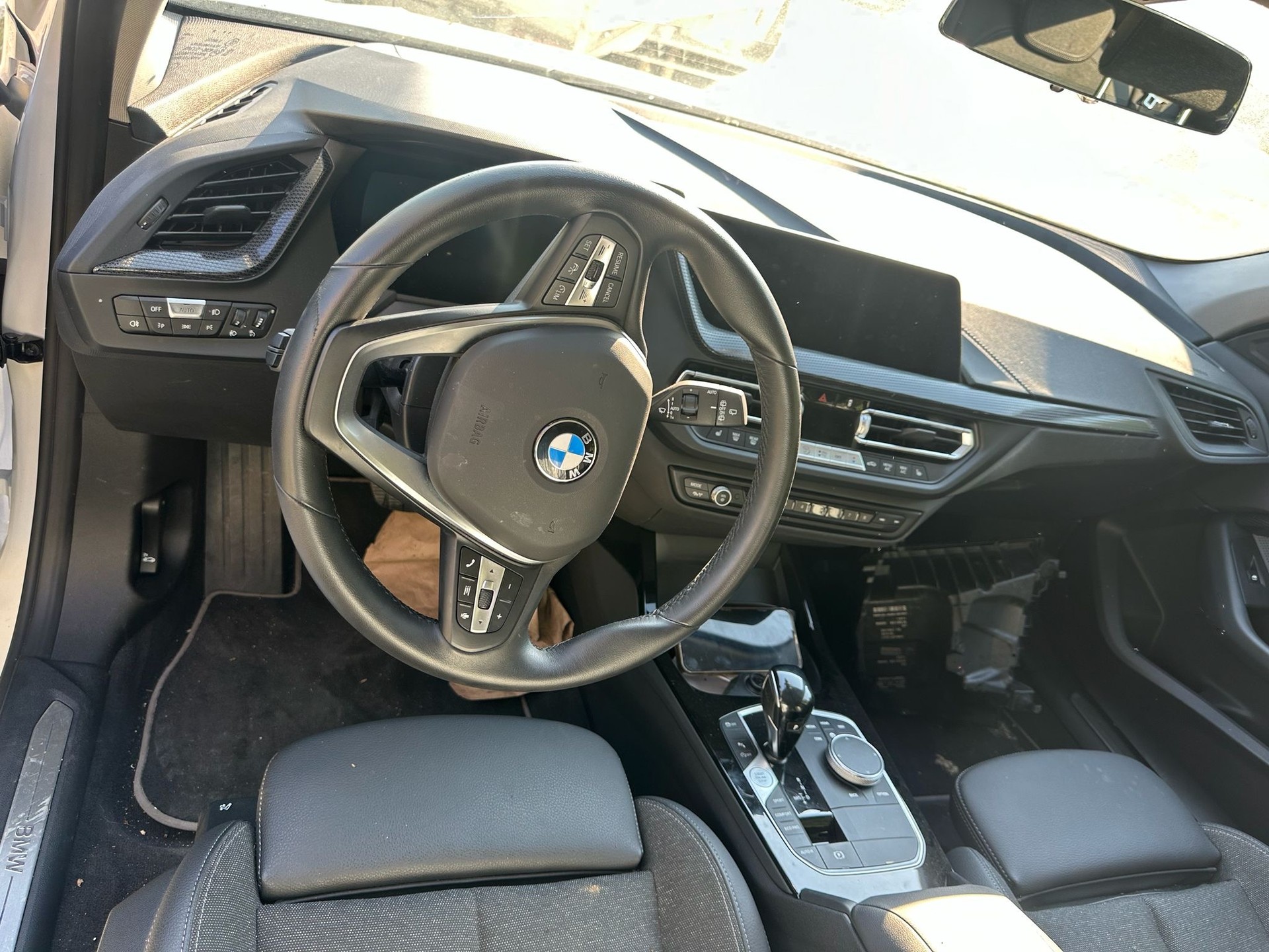 BMW 120d xDrive Steptronic Luxury Line-image-7