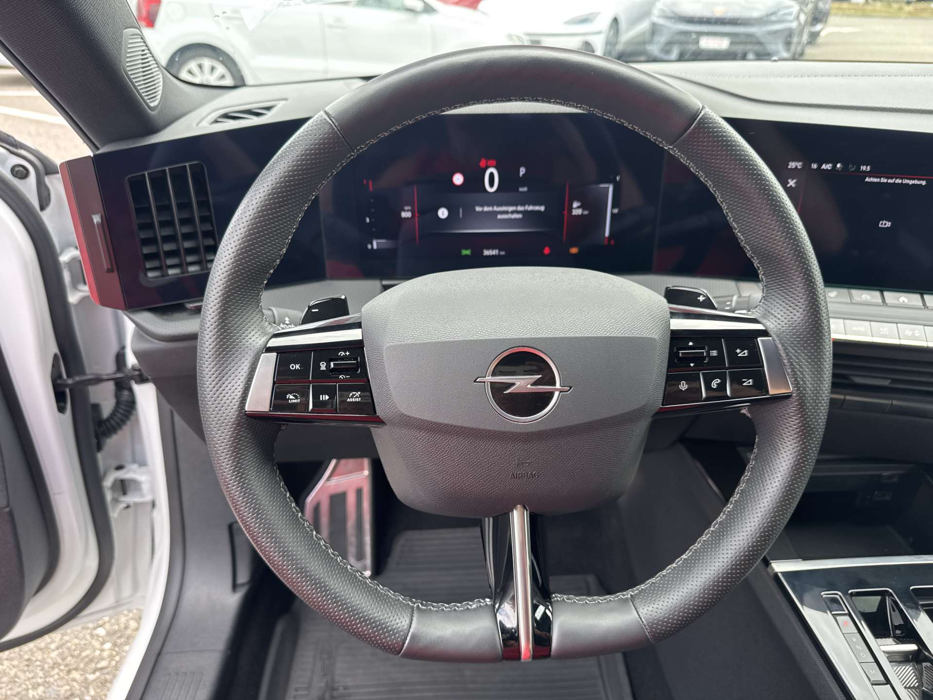 OPEL Astra Sports Tourer 1.2i Turbo GS Automat-image-15