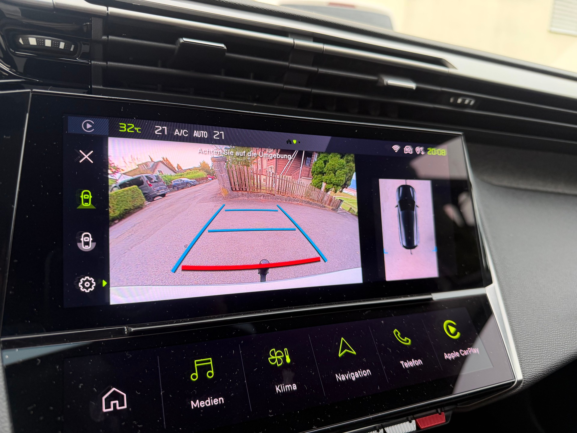 PEUGEOT 308 SW 1.5 BlueHDI Allure Pack EAT8-image-17