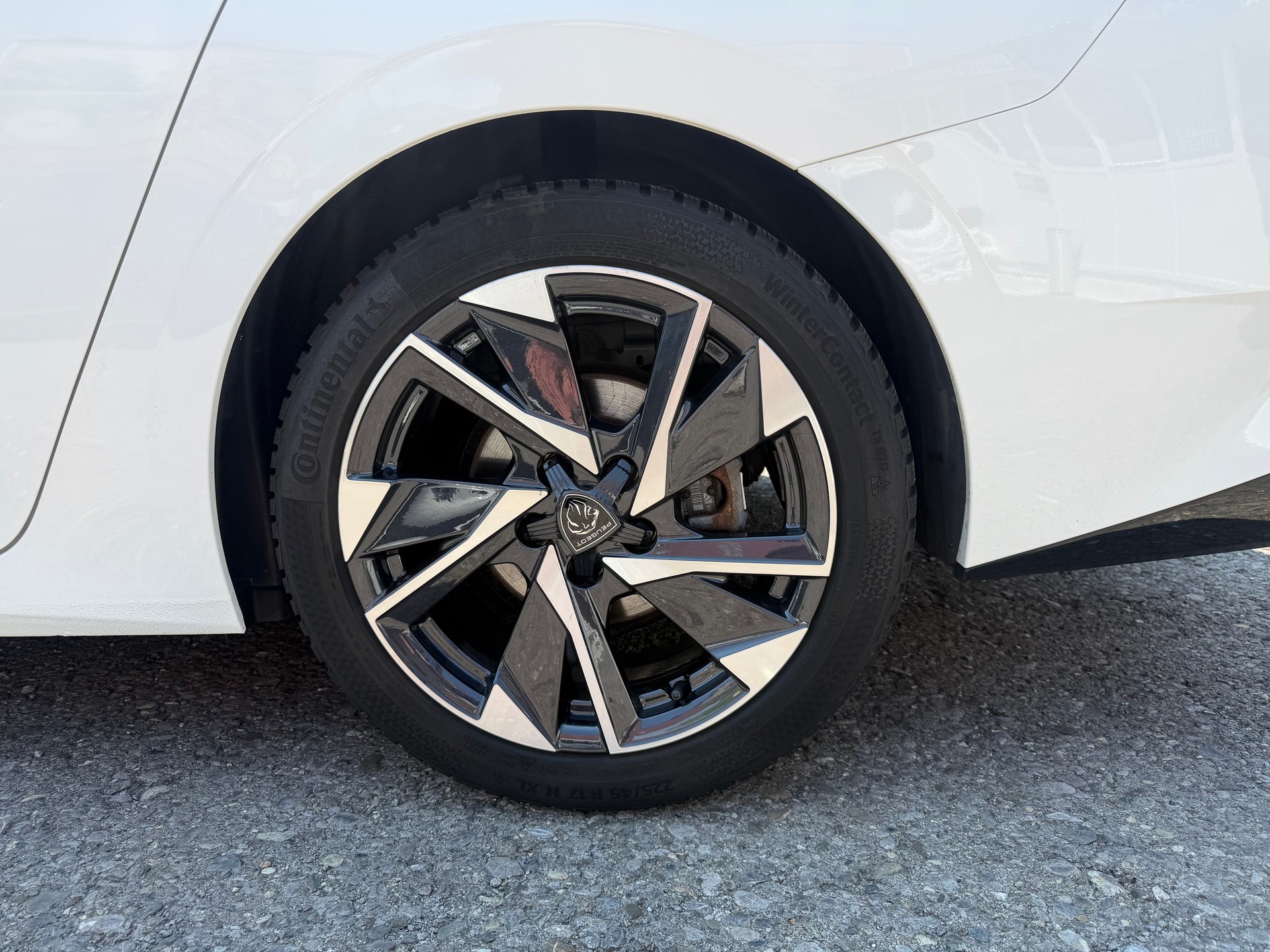 PEUGEOT 308 SW 1.5 BlueHDI Allure Pack EAT8-image-10
