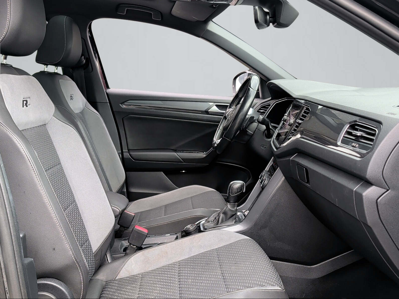 VW T-Roc 2.0 TSI Sport Selection DSG 4Motion-image-6