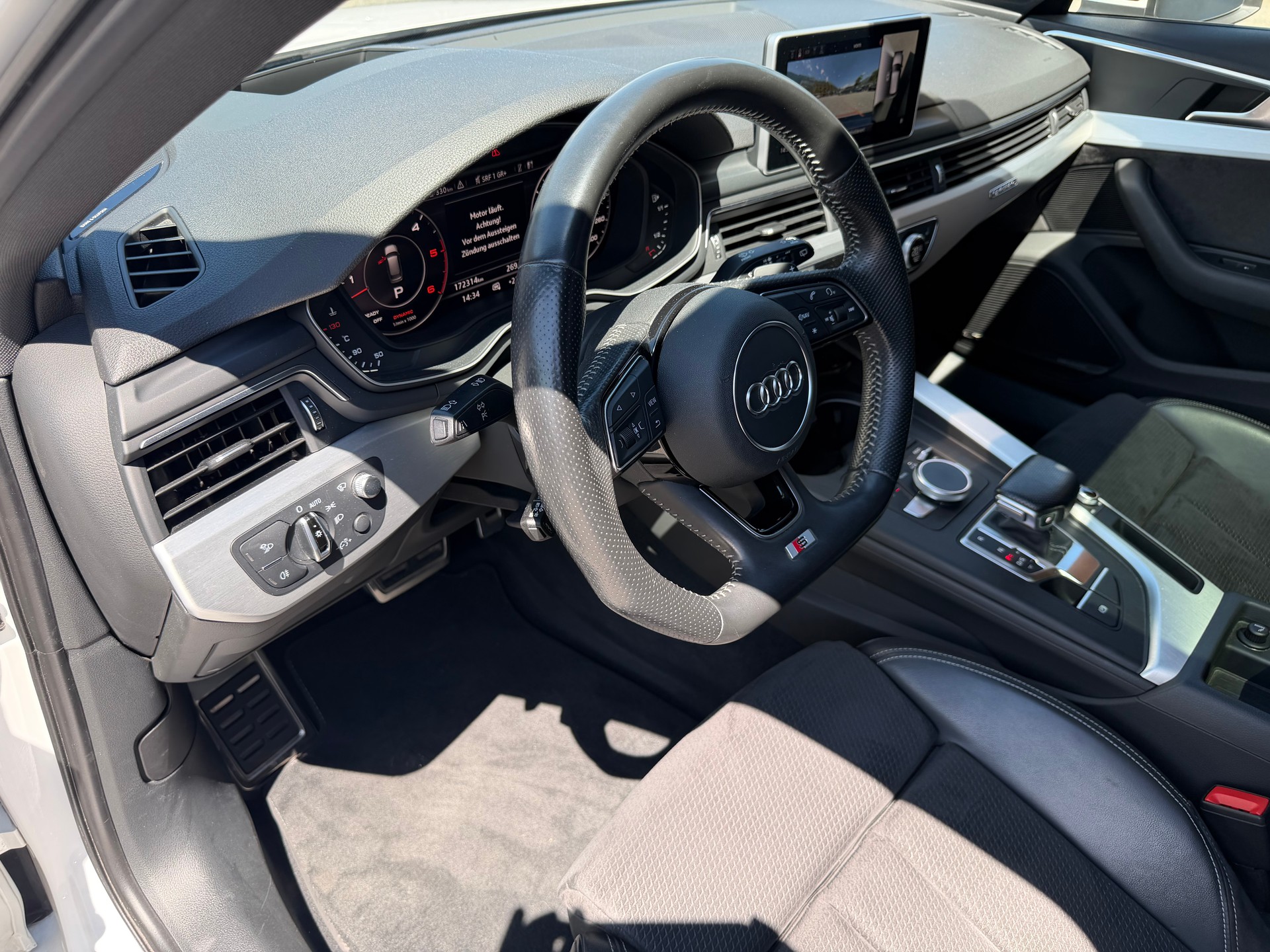 AUDI A4 Avant 3.0 TDI Sport quattro tiptronic-image-13