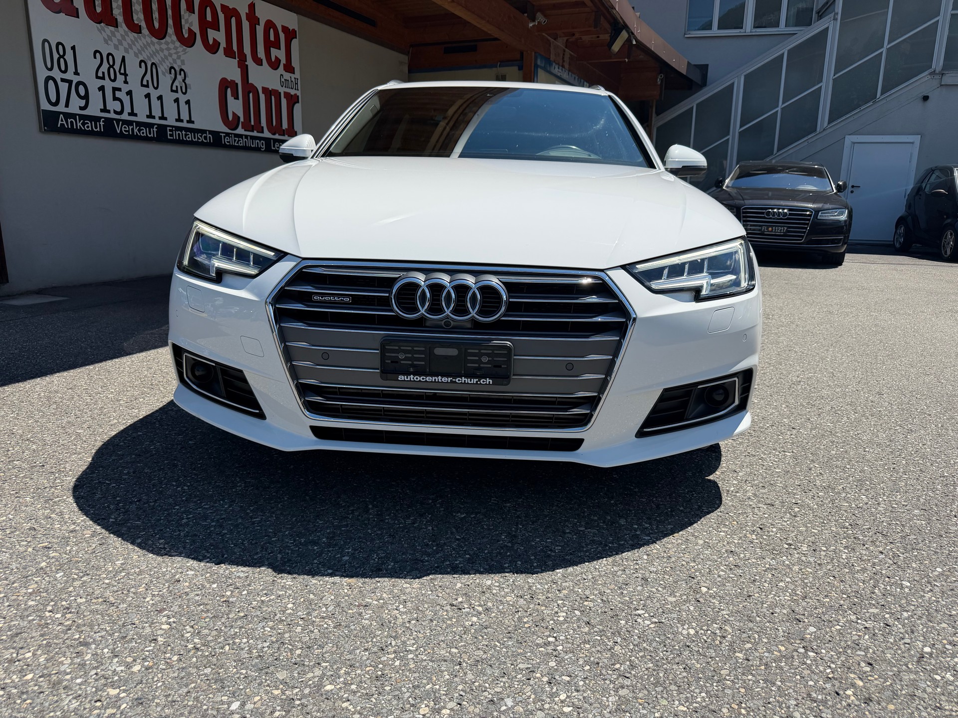 AUDI A4 Avant 3.0 TDI Sport quattro tiptronic-image-1