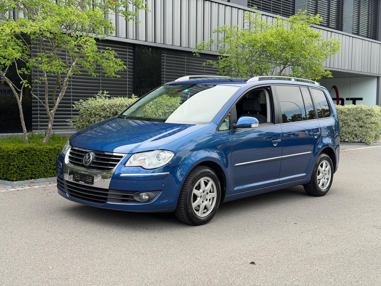 VW Touran 1.4 TSI Highline-image-0