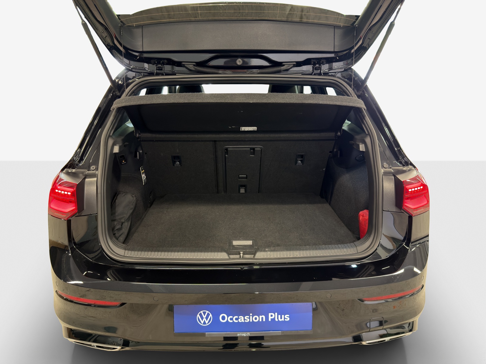 VW Golf 2.0 TDI R-Line DSG-image-12