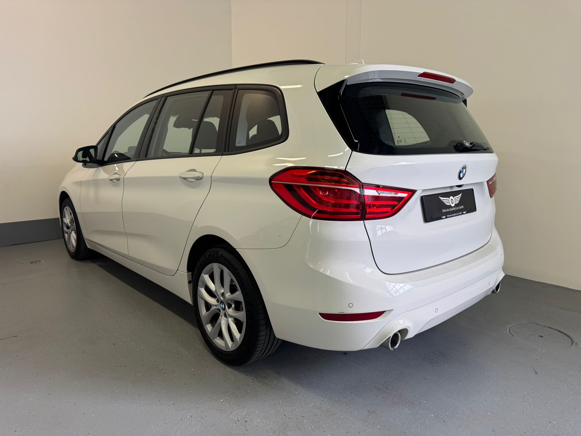 BMW 218d xDrive Gran Tourer Steptronic-image-9