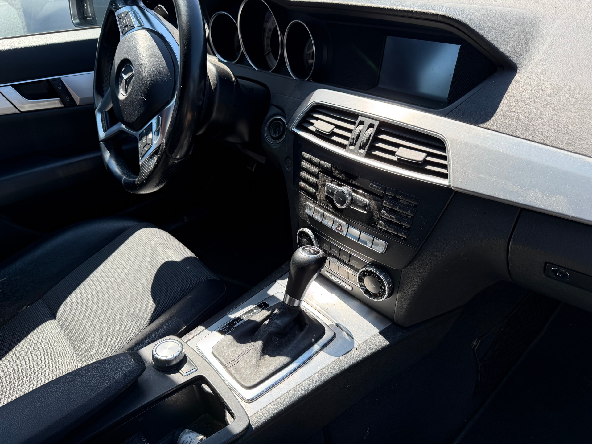 MERCEDES-BENZ C 300 CDI Avantgarde 4Matic 7G-Tronic-image-12