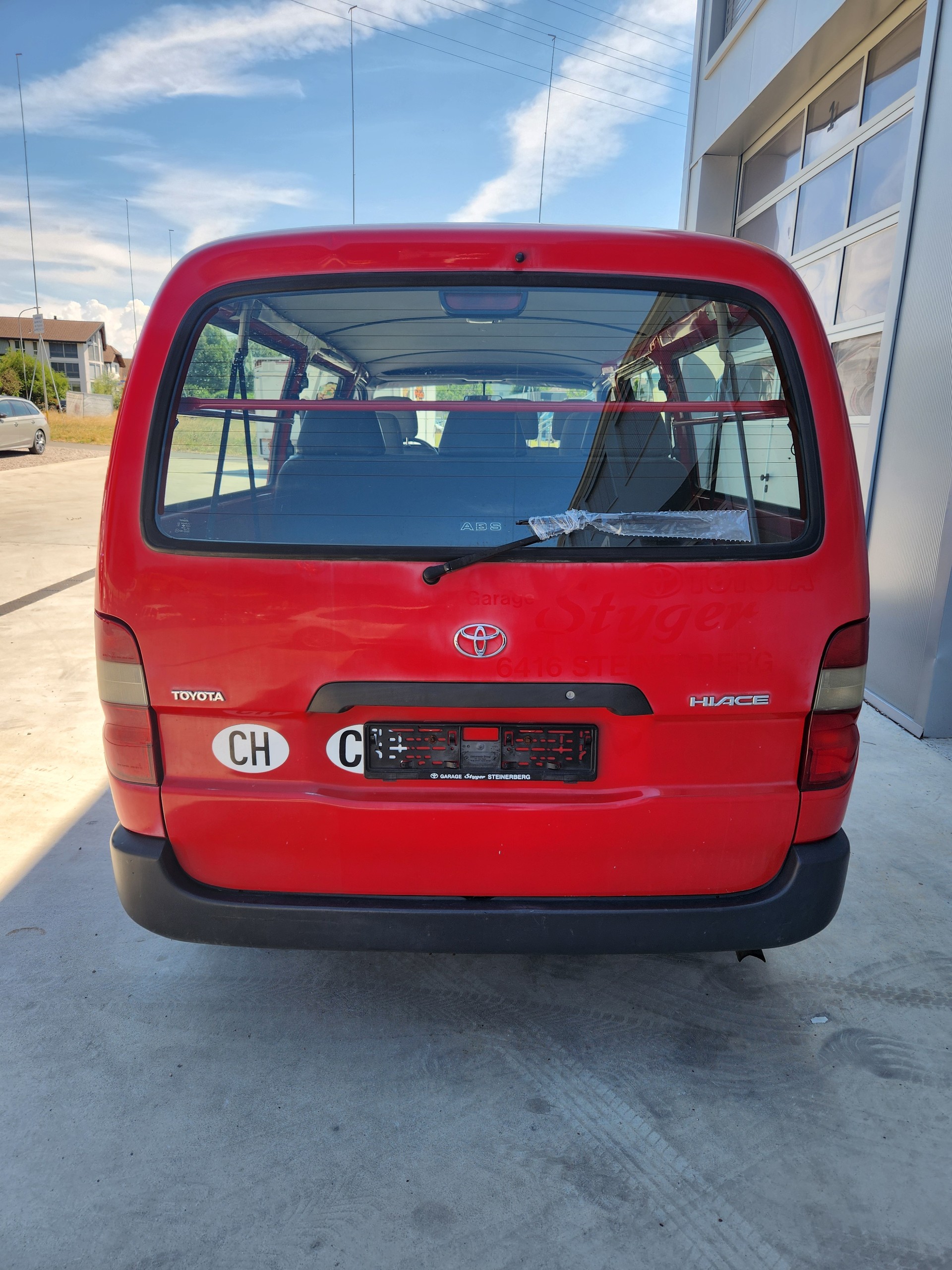 TOYOTA Hiace D-4D Kombi LWB langversion-image-3