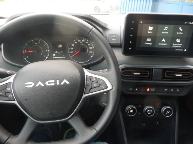 DACIA Jogger TCe 110 Extreme-image-18
